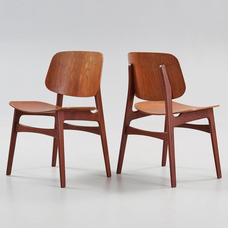 A set of six (4+2) Børge Mogensen teak dining chairs for Søborg Møbelfabrik, Denmark 1950's.