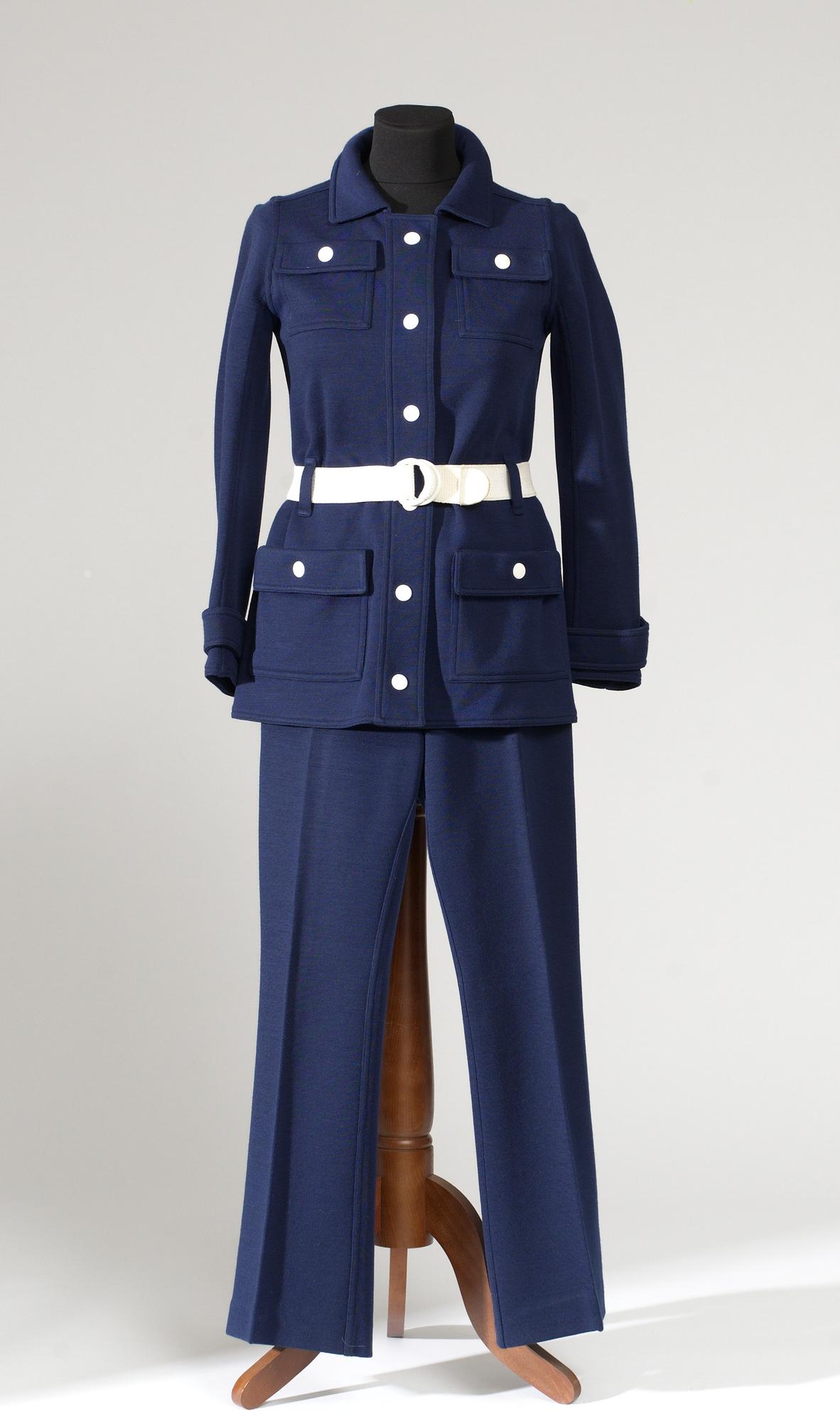 BYXDRÄKT, Courrèges 1960-talets slut.