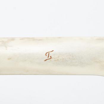 Thore Sunna, halvhornskniv. signerad.