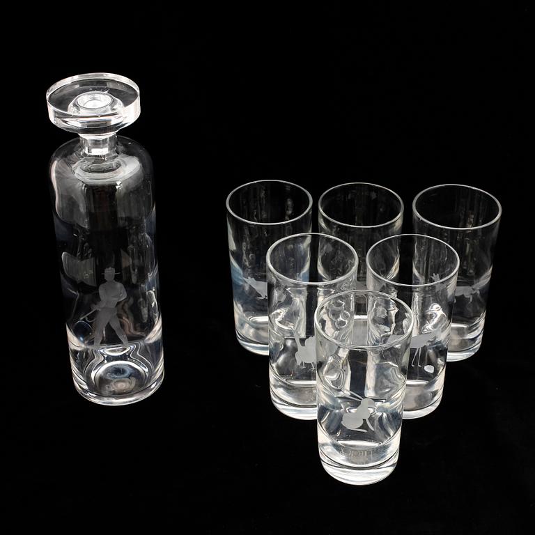 GROGGSERVIS, 7 delar, Kosta, signerad och daterad 1943.