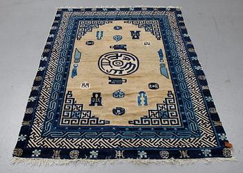 Matta, semiantik Baotou, Kina, ca 175 x 108 cm.