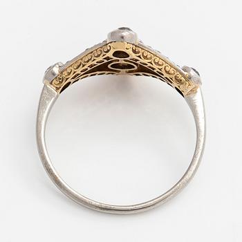 Ring, art deco, guld och gammalslipade diamanter.