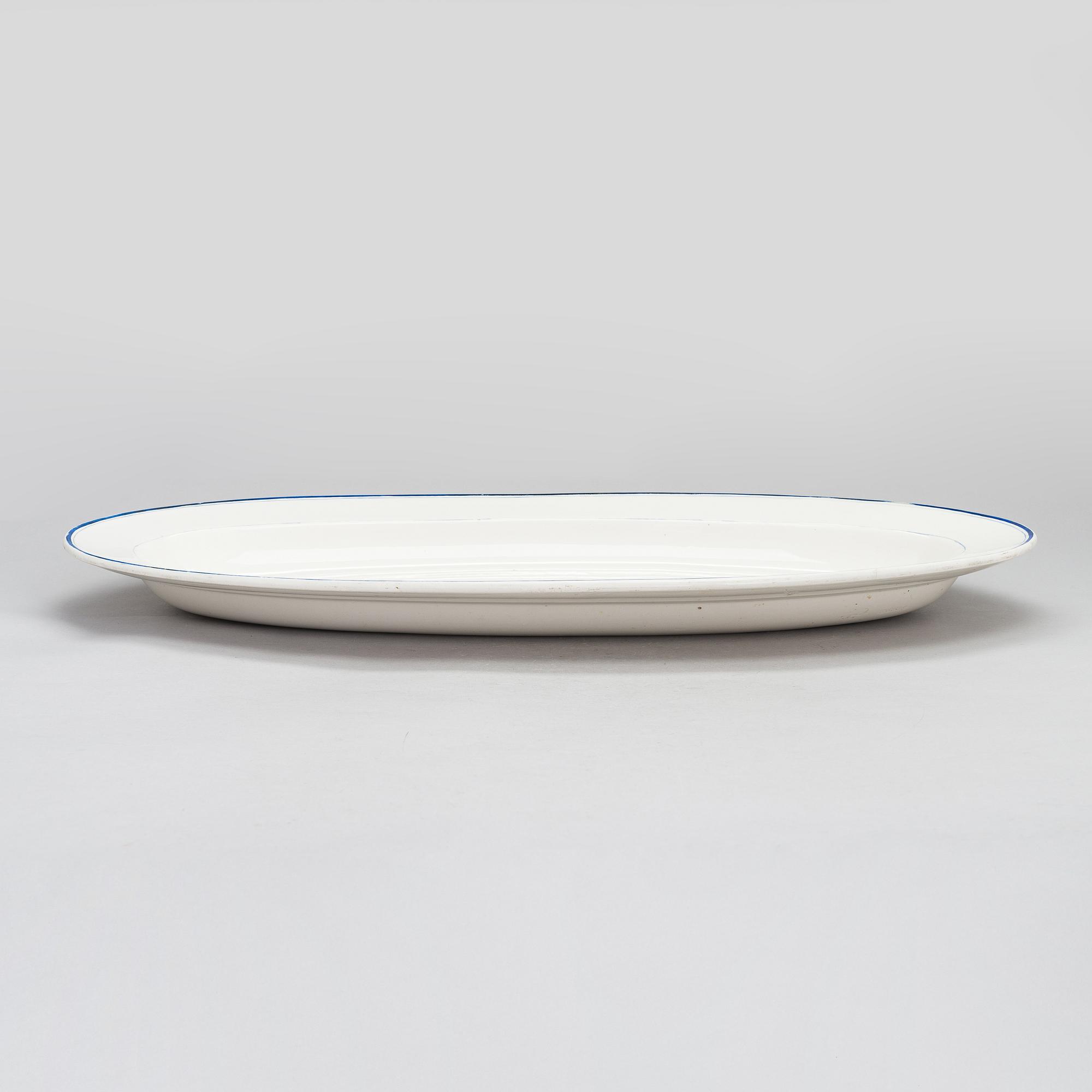 Kalavati, fajanssia. Wedgwood, Englanti.