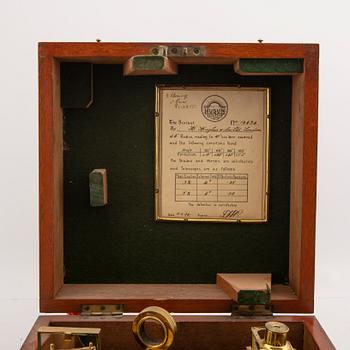 Sextant  H Huges & son ltd London daterad 1924.