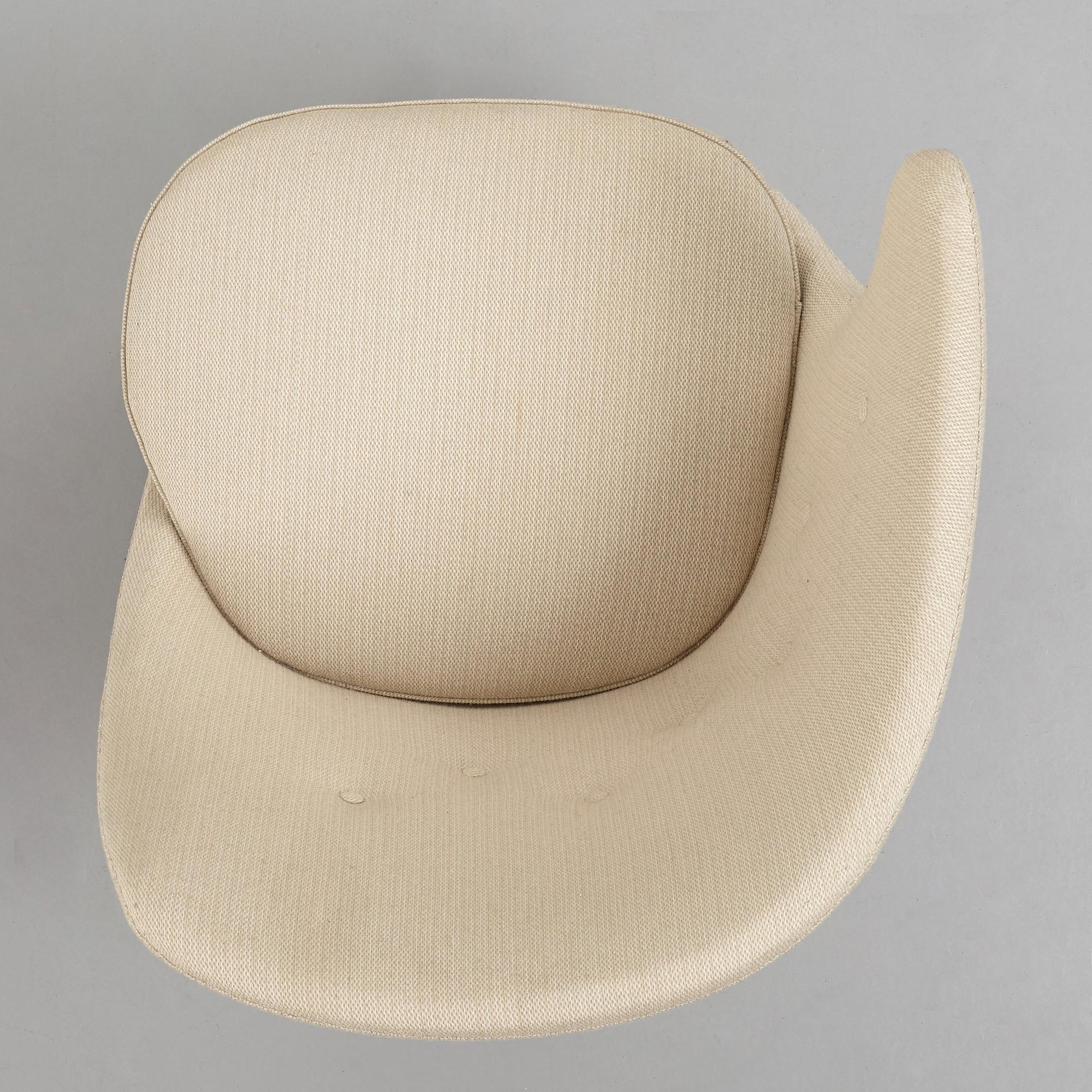Arne Norell, a "Gary" (The Thumb) easy chair for Gösta Westerberg, Sweden 1950's.