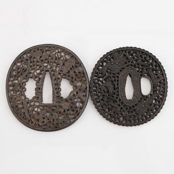 Tsuba, 5 st, Kina/Japan.
