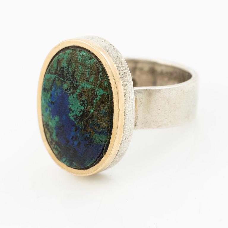 Anders Högberg, ring, sterlingsilver med grön/blå sten, Göteborg 1987.