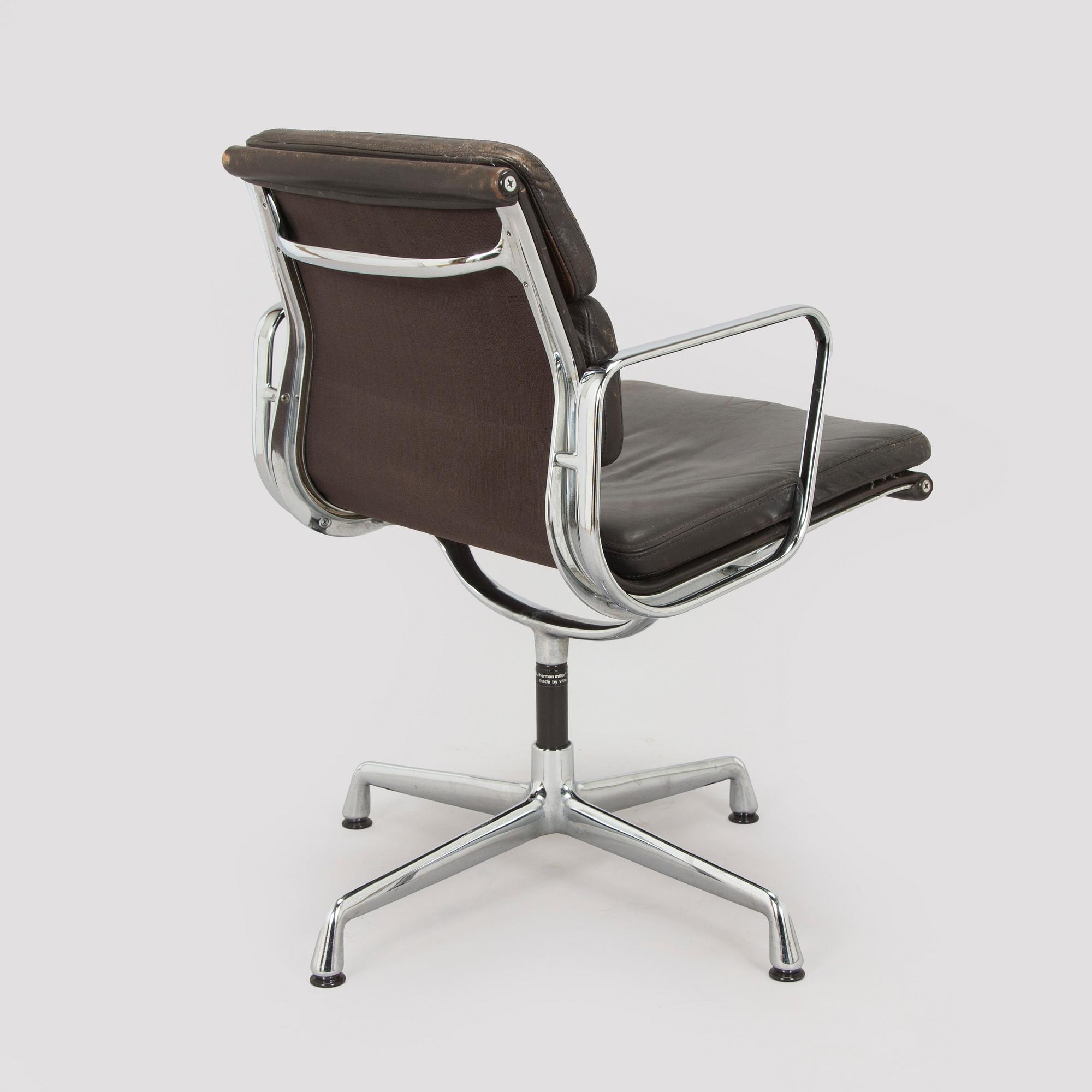 Charles & Ray Eames, kontorsstol, "Soft Pad Chair EA 208", Vitra.