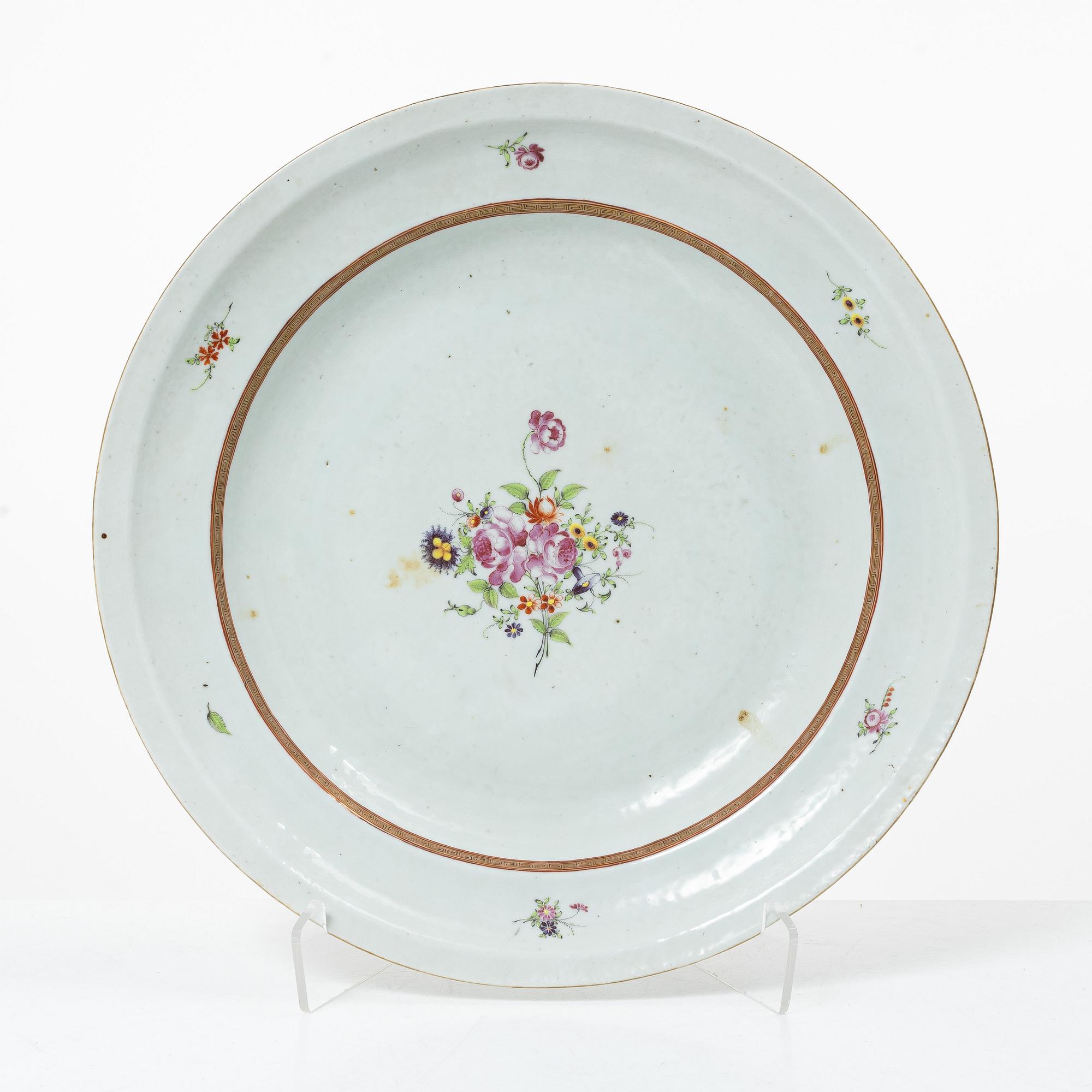 Fat, kompaniporslin. Qing dynastin, Qianlong (1736-95).