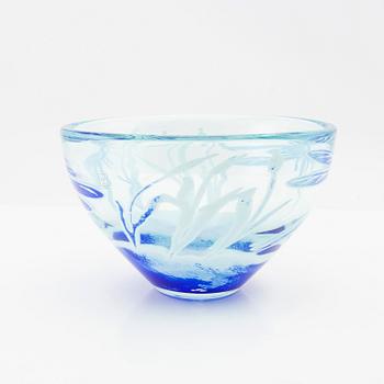 Astrid Gate, "Dragonfly" bowl, Johansfors, signed and numbered.