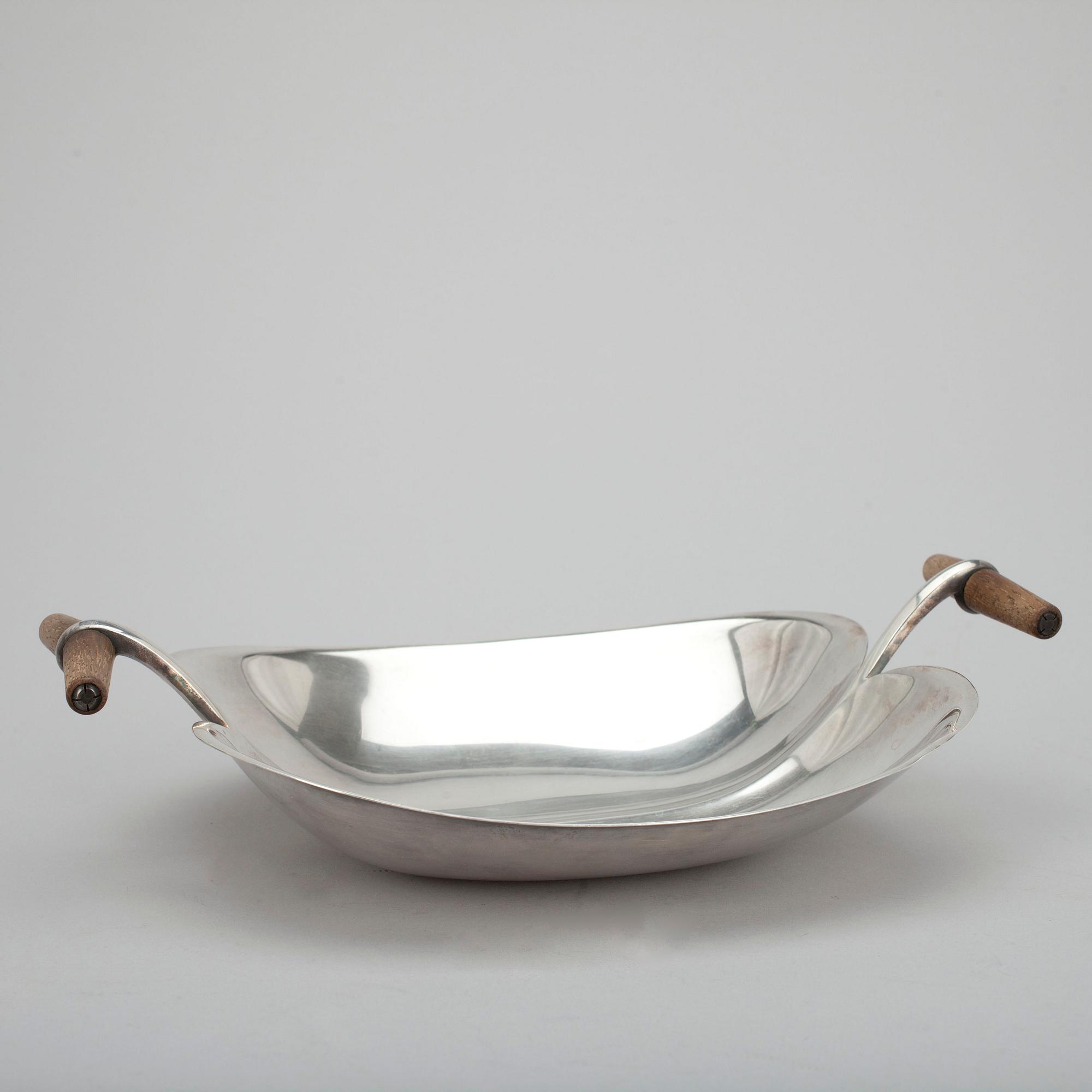 BRÖDKORG, silver 916, Tapio Wirkkala, signerad TW, Kultakeskus, Tavastehus 1959. Tot. vikt 324 g.