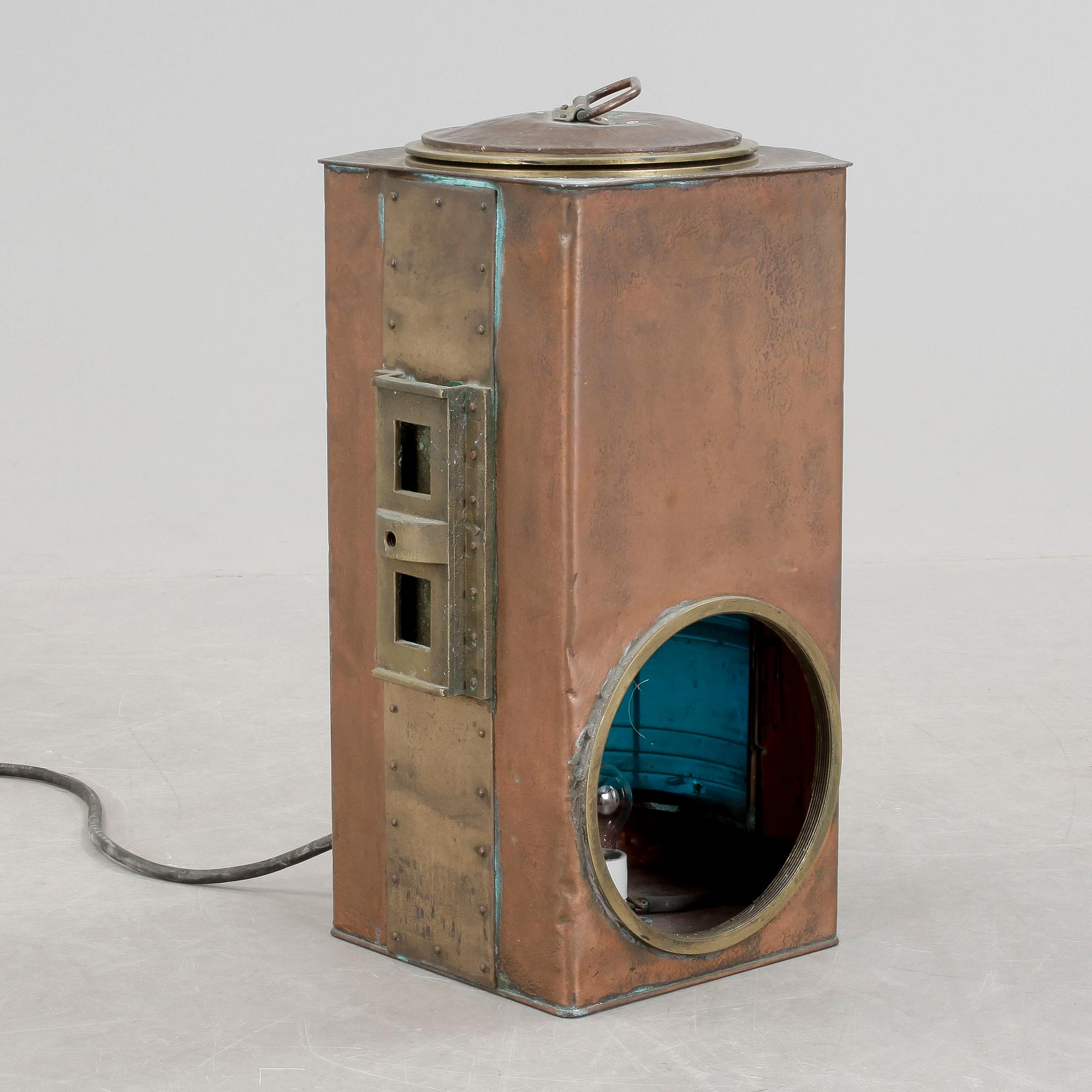 LANTERNA, 1900-talets första hälft.