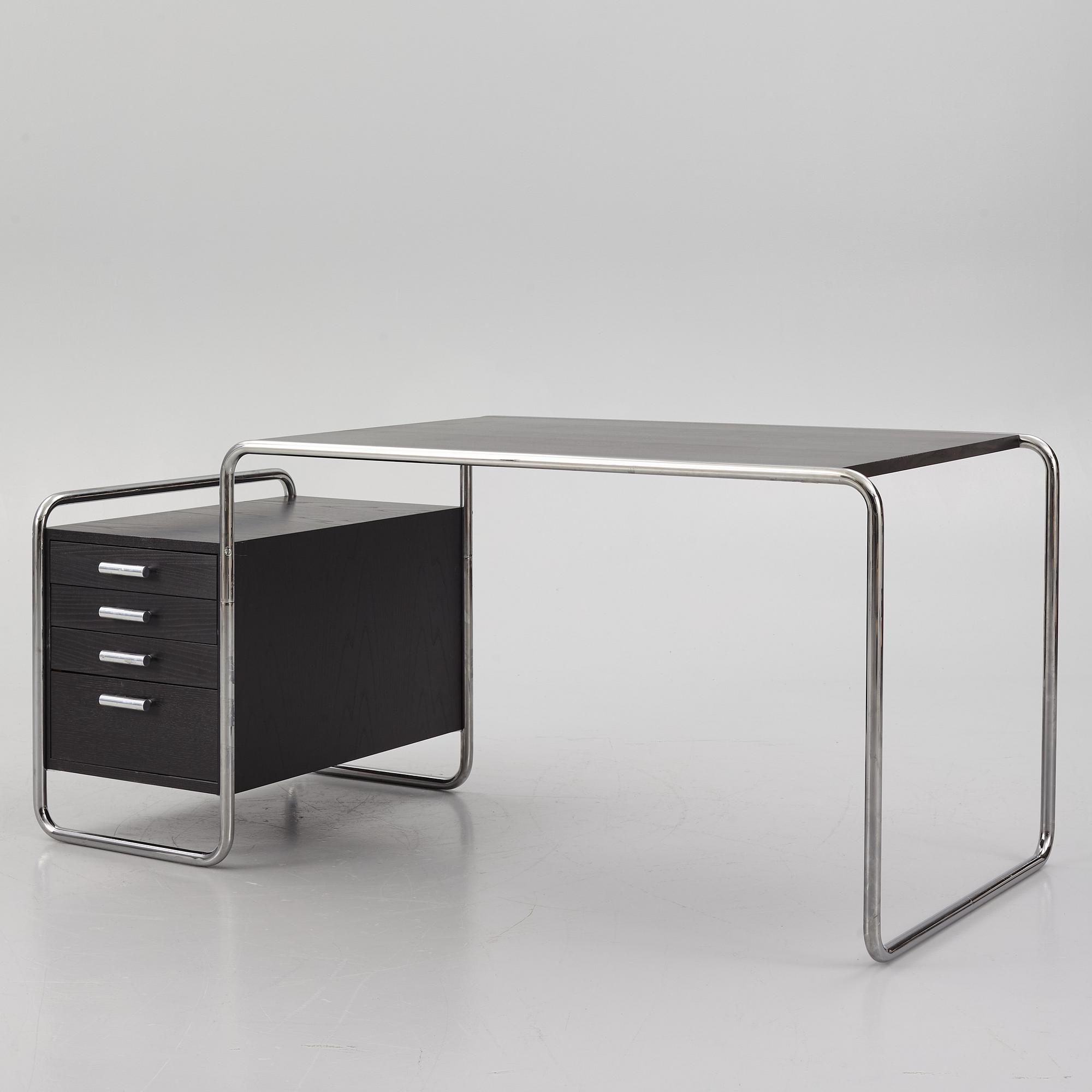 A model S285/1, Thonet.