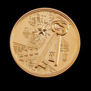 GULDMYNT, 2000 kronor, 2004. Vikt ca 12 gram.