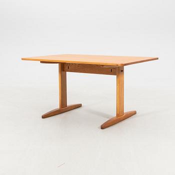 Børge Mogensen, Shaker-model dining table, Denmark, late 20th century.