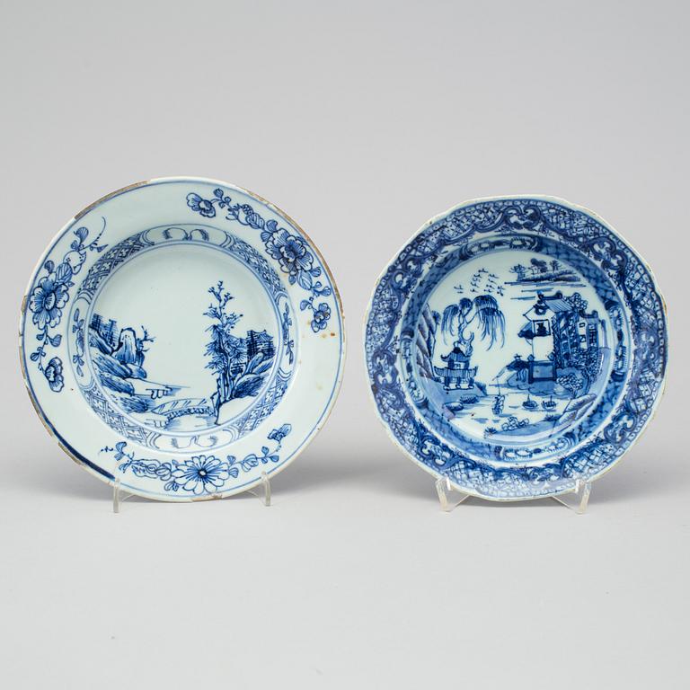 A group of various small blue and white Chinese export porcelain dishes, 18th century.