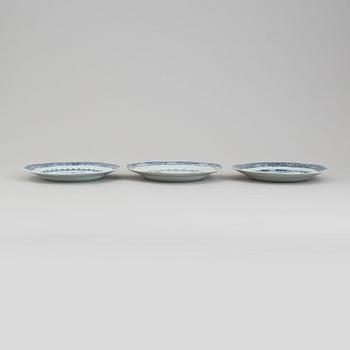 Three blue and white export porcelain plates, Qing dynasty, Qianlong (1736-95).