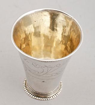 BÄGARE, silver, Paul Zachun, Norrköping 1722-1750. Vikt ca 90 g.