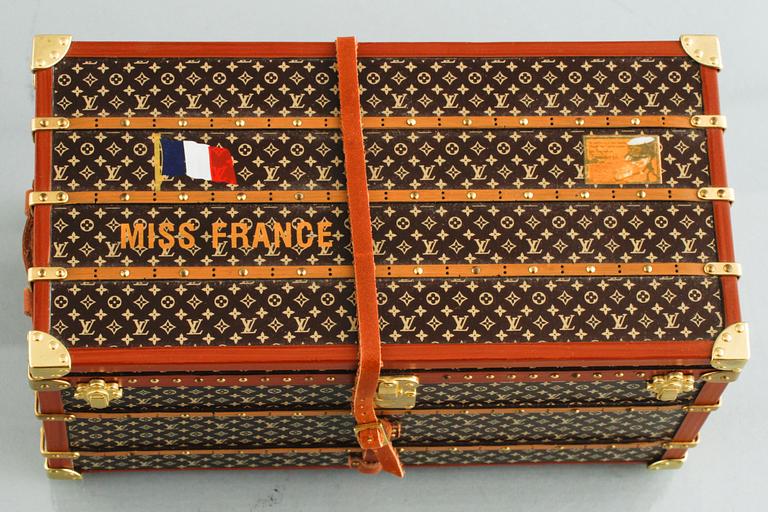 MINIATYRKOFFERT/BREVPRESS, Louis Vuitton, 1980-2000.