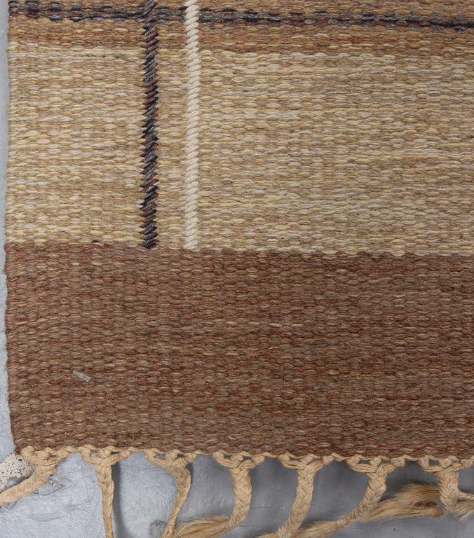 ULLA PARKDAL, A CARPET, flat weave, ca 301,5-302,5 x 201-202 cm, signerad UP.
