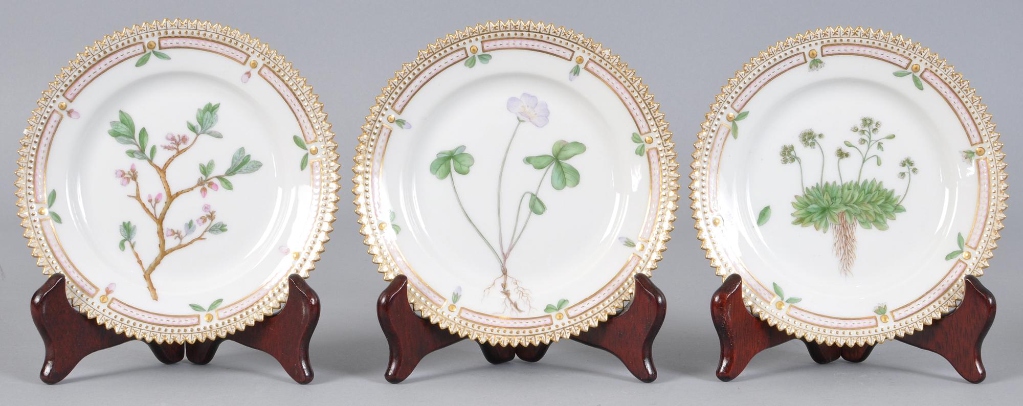 ASSIETTER, 6 st, porslin, "Flora Danica" Royal Copenhagen, Danmark.
