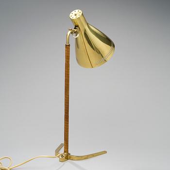 PAAVO TYNELL, A TABLE LAMP, 9224. Manufactured by Idman Oy. 1950s.