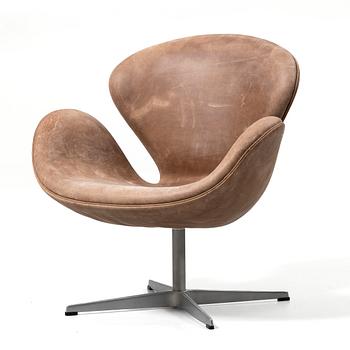 Arne Jacobsen, Armchair, “Swan”, Fritz Hansen, Denmark.