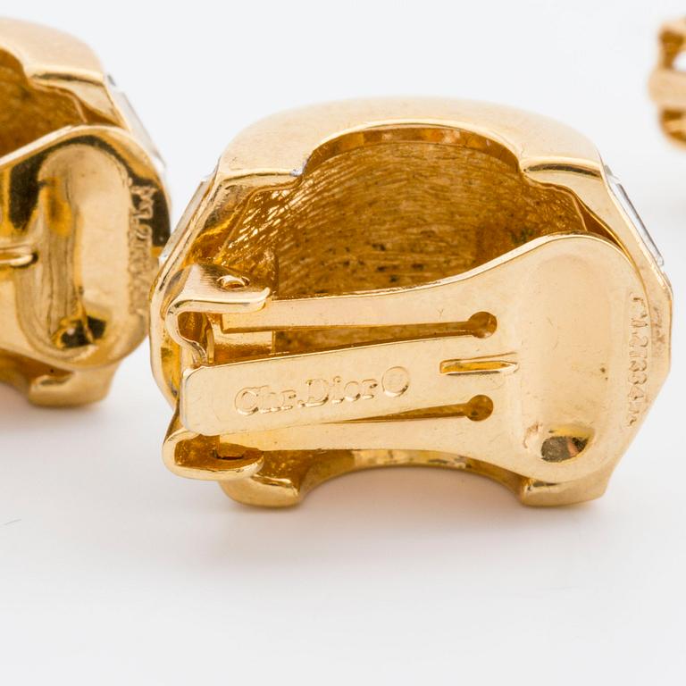 CHRISTIAN DIOR, necklace and two pairs of earrings.