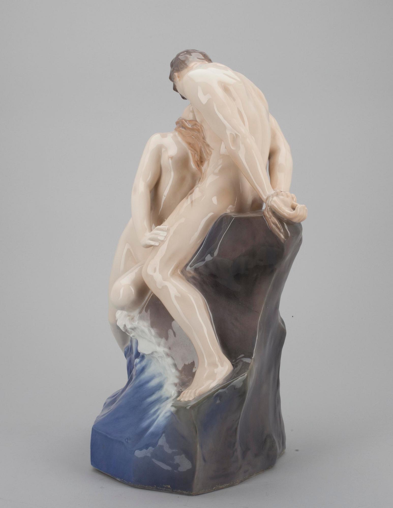 FIGURIN, porslin, Theodor Lundberg, Royal Copenhagen, 1949.