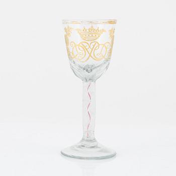 An engraved wine glass possibly from Göteborgs glasbruk, 18th century.