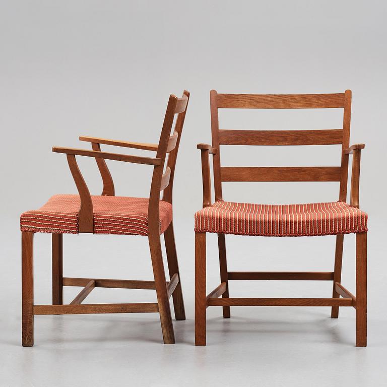 HANS J WEGNER, karmstolar 1 par, modell "142", FDB Møbler, Danmark 1940-tal.
