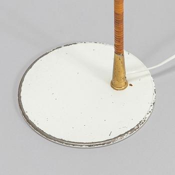 Paavo Tynell, golvlampa, modell K10-10, Idman, 1900-talets mitt.