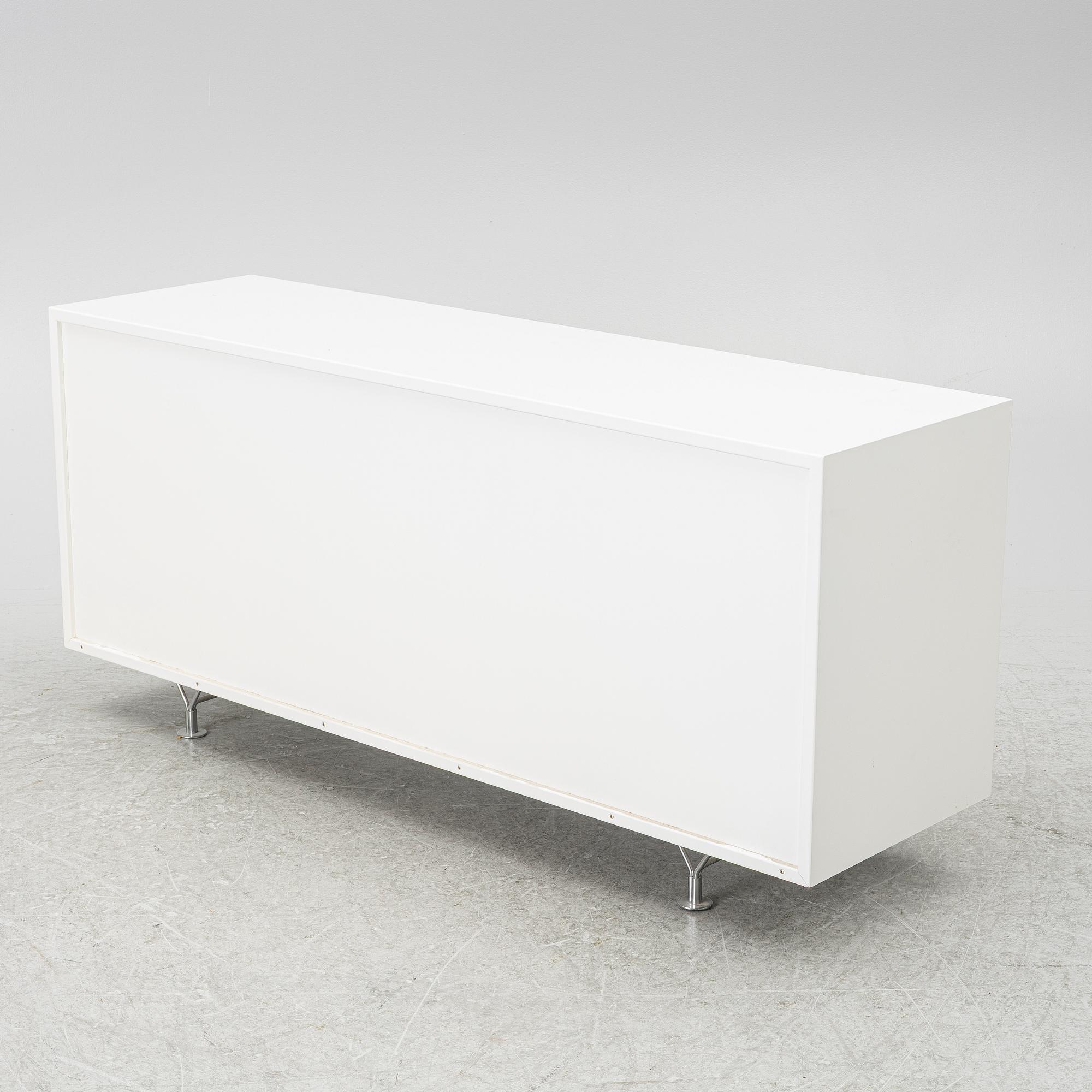 Bruno Mathsson, Sideboard, Bruno Mathsson International, Värnamo, 2007.
