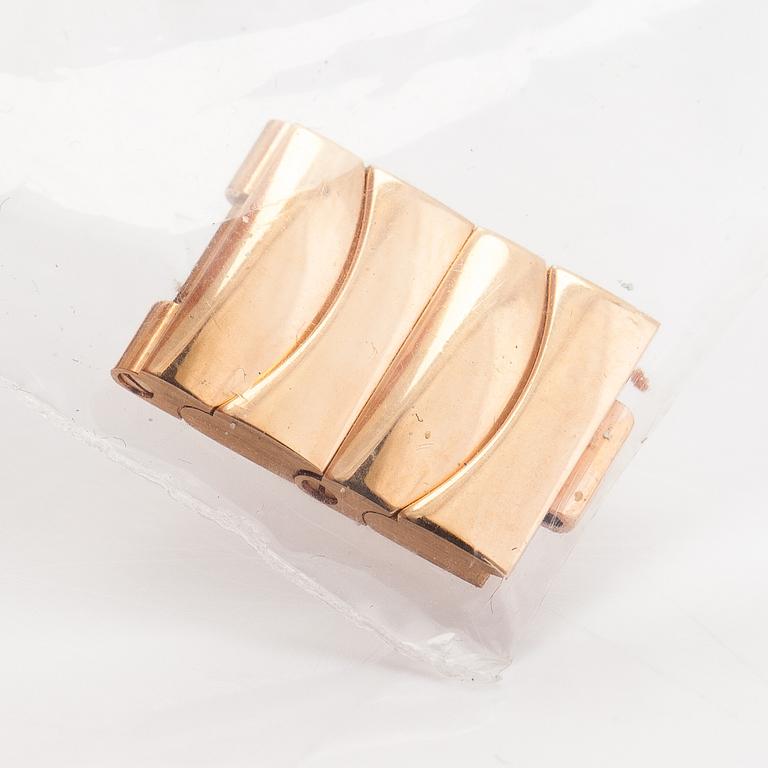 Cartier, Baignoire, rannekello, 23 x 32 mm.