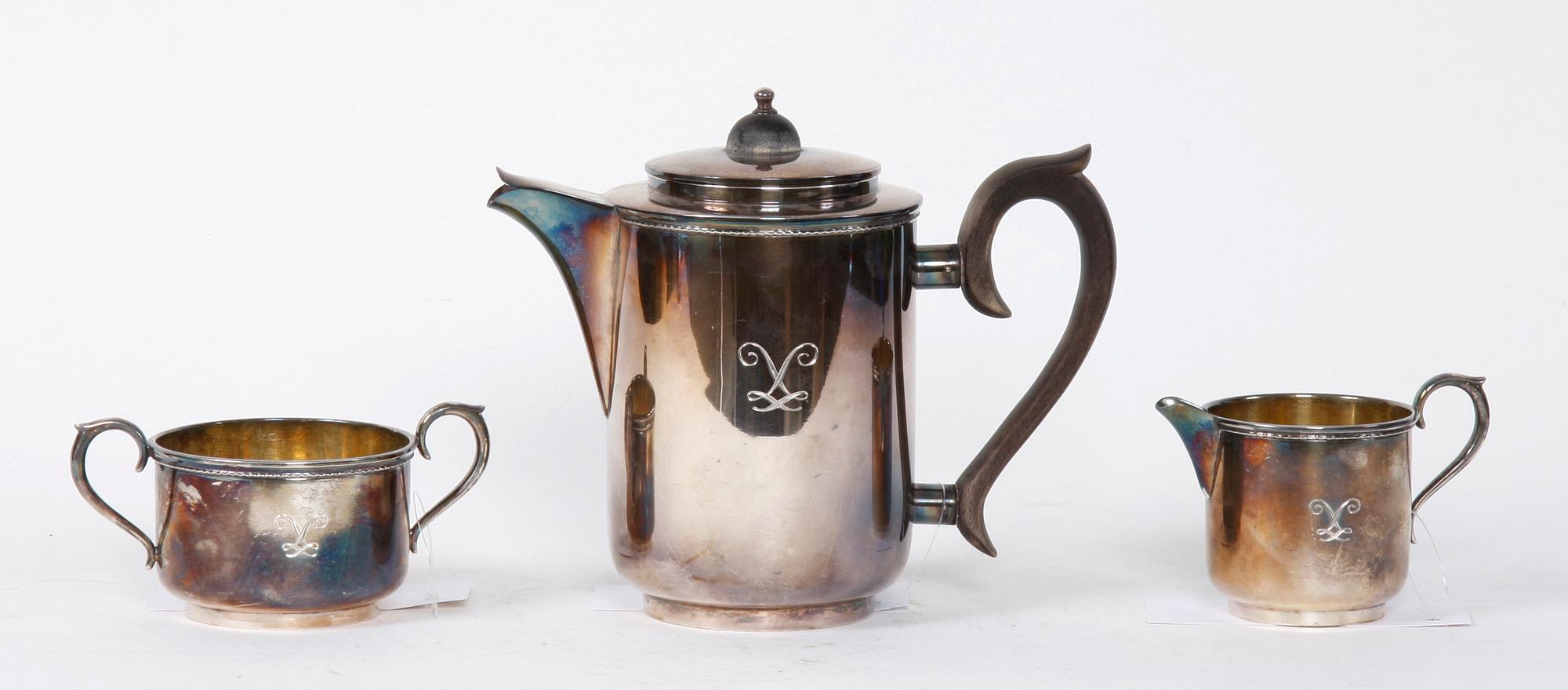 KAFFESERVIS, 3 delar, silver, C G Hallberg, 1952. Ca 700 gram.