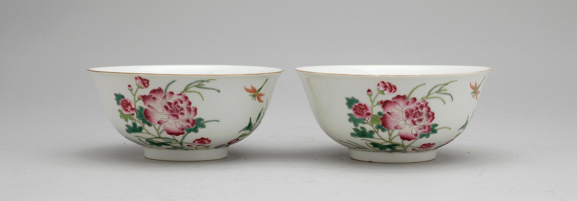 SKÅLAR, ett par, porslin, Kina 1900-tal.