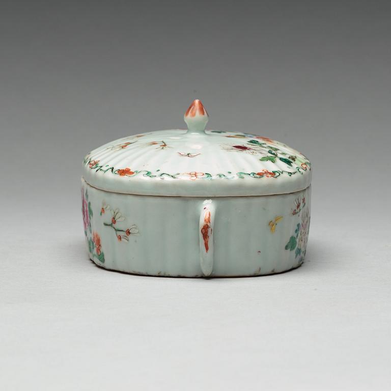 A famille rose tureen with cover, Qing dynasty, Qianlong (1736-95).