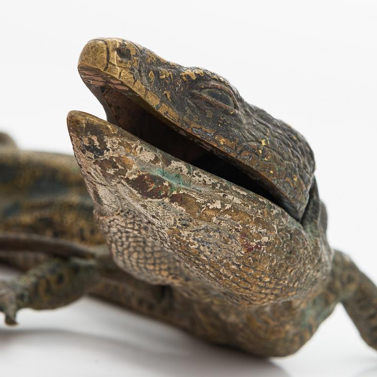 Franz Bergmann, nivelletty lisko, Wien, 1900-luvun alku.