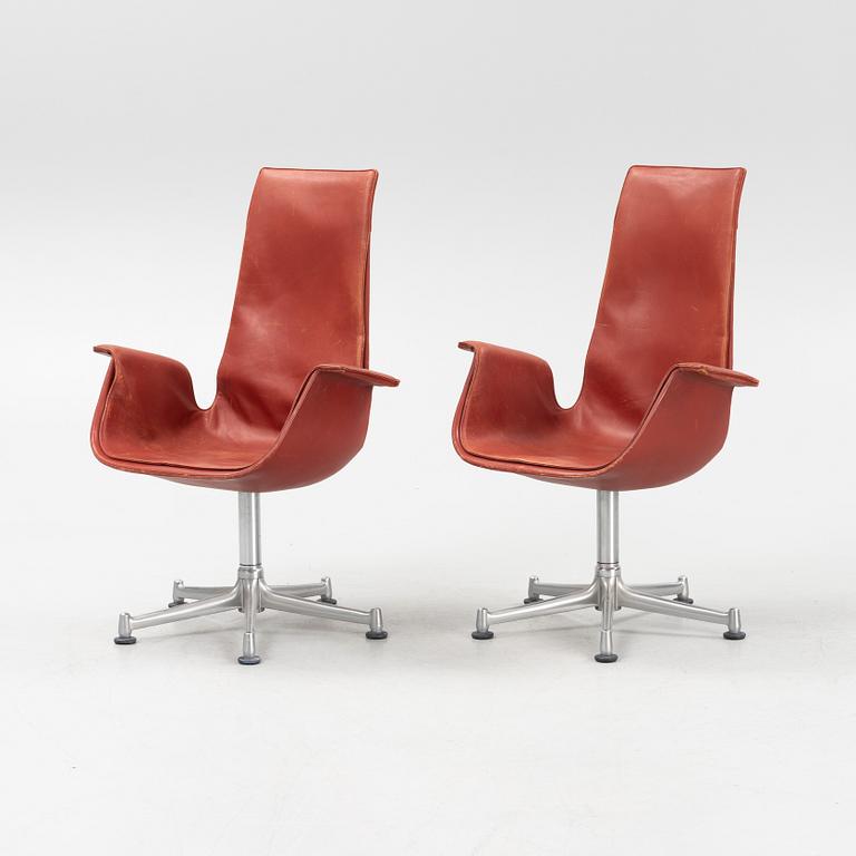 A pair of model FK 6725 armchairs by Fabricius & Kastholm for Kill International.