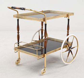 SERVERINGSVAGN. 1900-talets andra hälft.