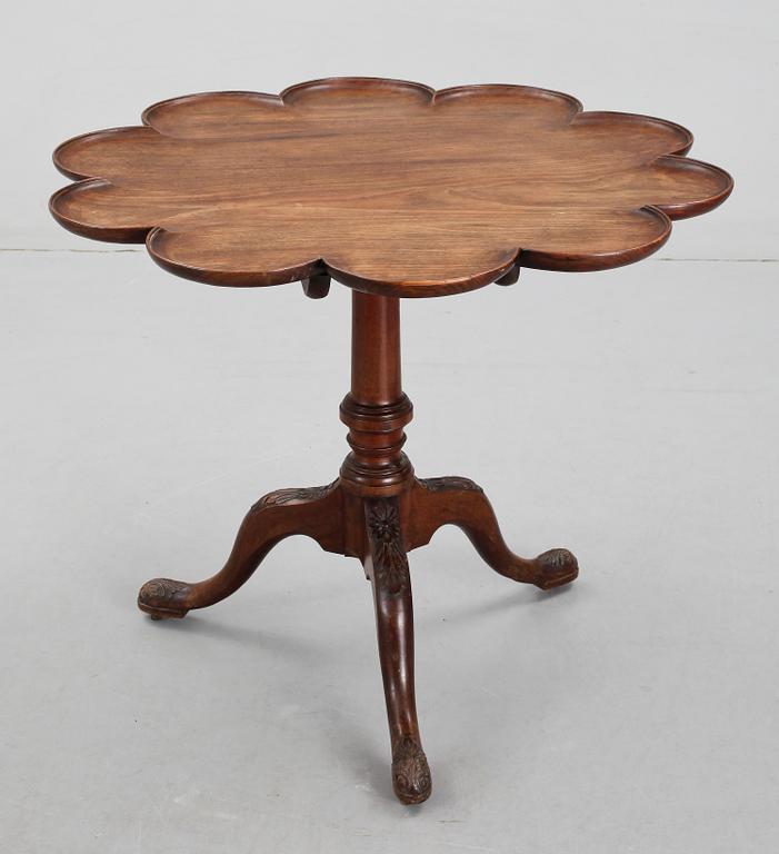 FÄLLBORD / WINE TABLE, pie crust, George III, England, 1700/1800-tal.
