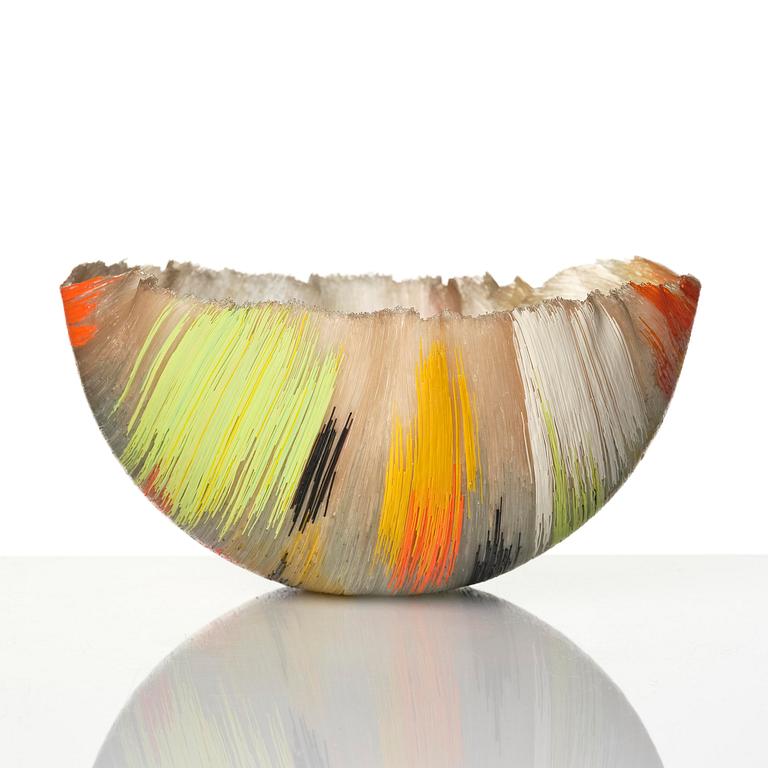 Mary Ann Toots Zynsky, a filet-de-verre glass bowl, Seattle, USA.