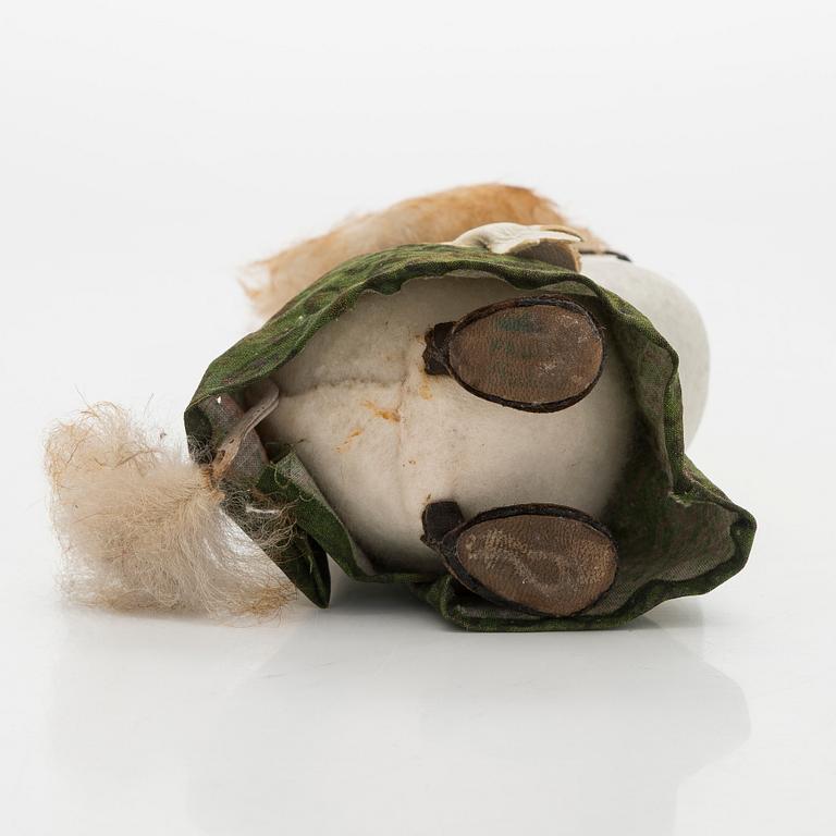 Atelier Fauni, Moomin figurine, 'Hemulen's aunt' Ateljée Fauni, Finland 1950/60s.