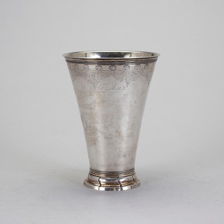 BÄGARE, silver, Petter Sellstedt, Sundsvall, verksam 1764-1810. Vikt ca 407 gram.