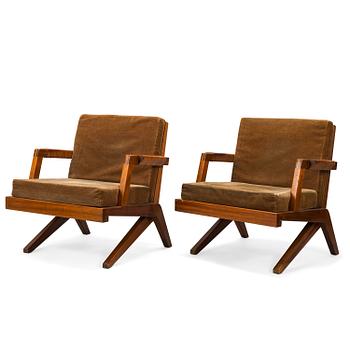 OLAVI HÄNNINEN, A 1960s 'Bumerang' armchairs for HMN Huonekalu Mikko Nupponen, Lahti, Finland.