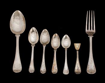 PARTI BESTICK, 54 st, silver, "Gammal fransk", Sverige 1800-1900-tal. Bla Carl Wilhelm Troselius, Stockholm. Vikt 1500 g.