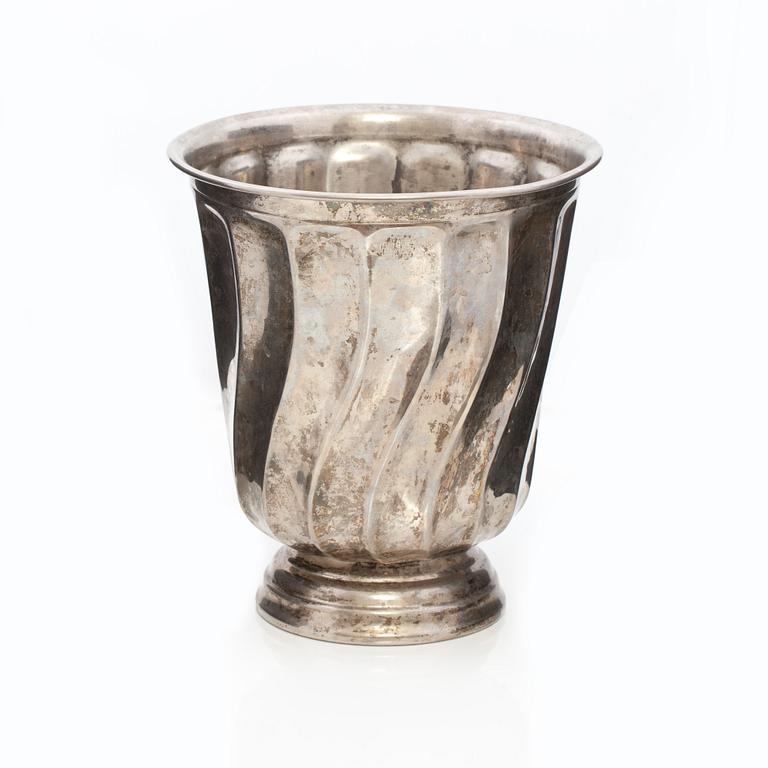 CHAMPAGNEKYLARE, vitmetall. 1900-tal.