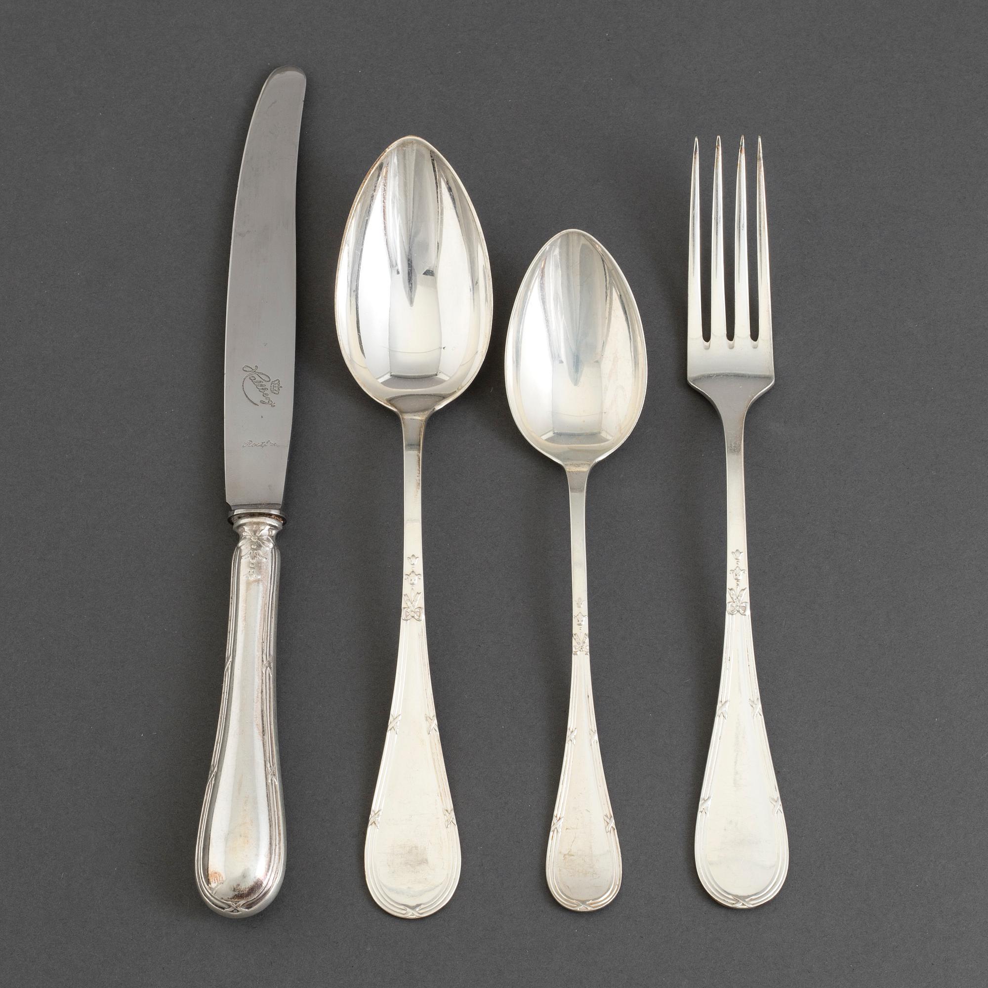 BESTICKSERVIS, 44 delar, silver, C G Hallberg, 1900-tal.
