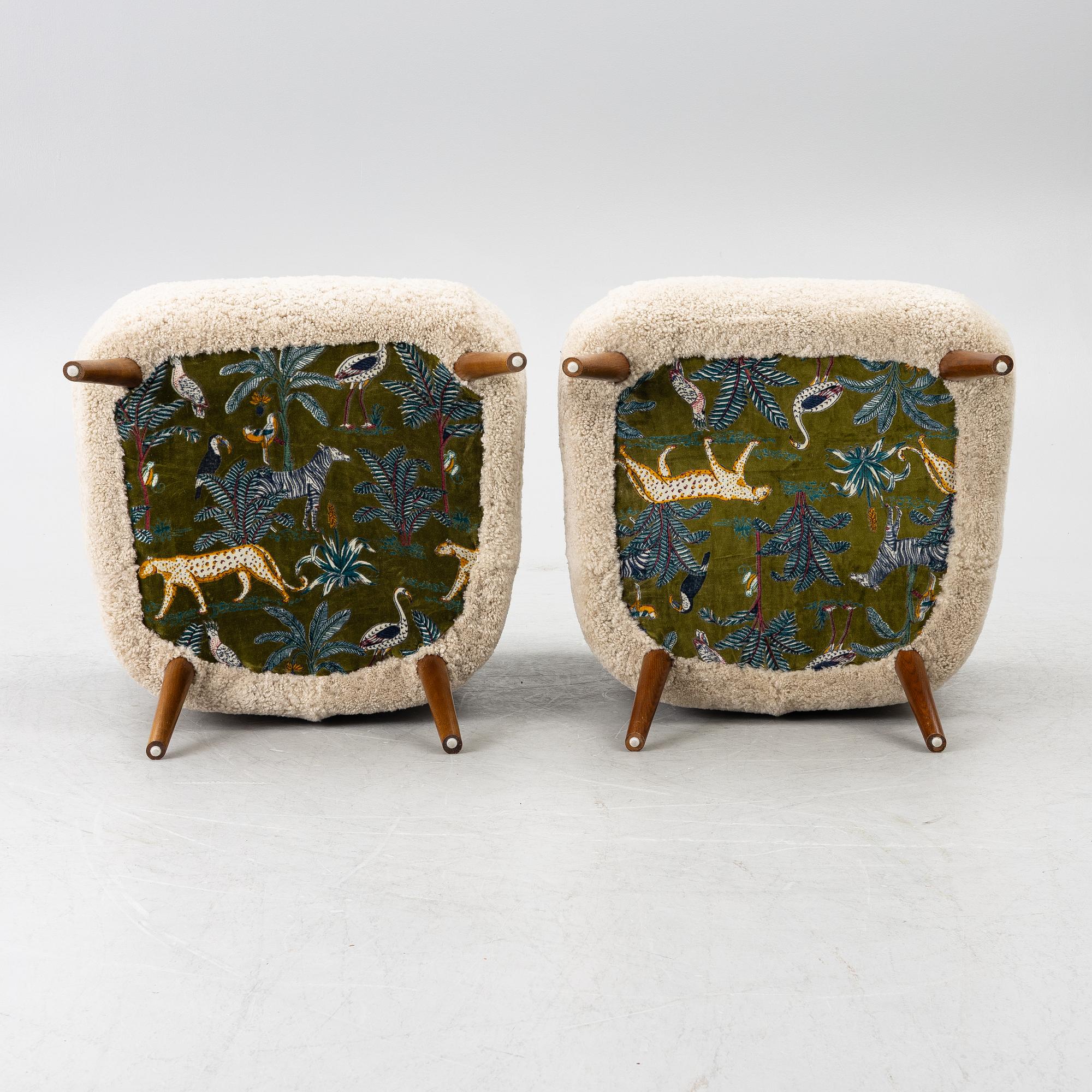 Armchairs, a pair, second half of the 20th century.
