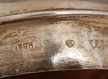 KAFFEKANNA, silver, Johan Petter Grönvall, Stockholm, 1827, vikt 693.